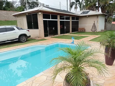 Fazenda / Sítio / Chácara com 2 Quartos à venda, 300m² no , Mairinque