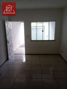 Casa com 2 Quartos para alugar, 80m² no Centro, Maranguape
