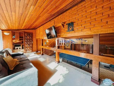 Casa de Condomínio com 3 Quartos à venda, 148m² no Posse, Teresópolis