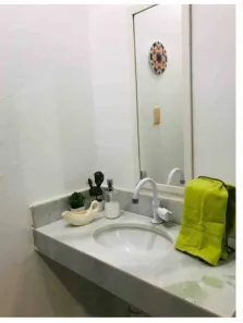 Sobrado com 5 Quartos à venda, 300m² no , Estância