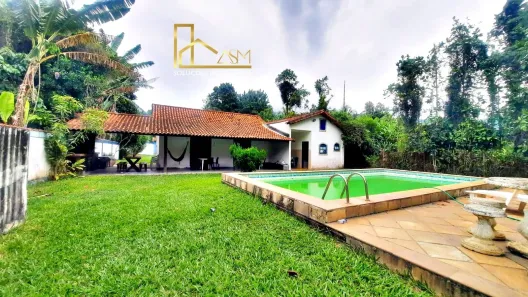 Fazenda / Sítio / Chácara com 5 Quartos à venda, 2000m² no Vale da Figueira (Ponta Negra), Maricá