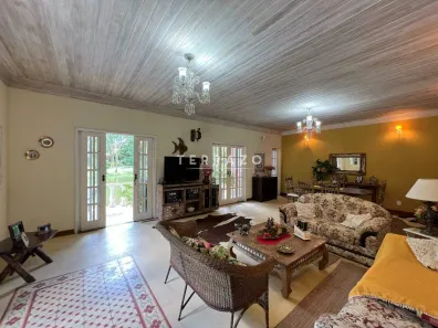 Fazenda / Sítio / Chácara com 3 Quartos à venda, 618m² no Cantagalo, Guapimirim