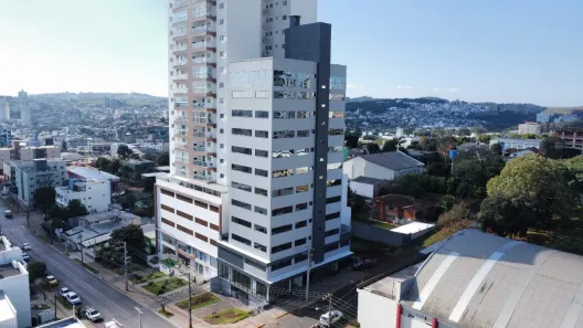 Conjunto Comercial / Sala para alugar, 10m² no Presidente Médici, Chapecó