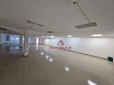 Loja / Salão / Ponto Comercial à venda, 180m² no Aterrado, Volta Redonda