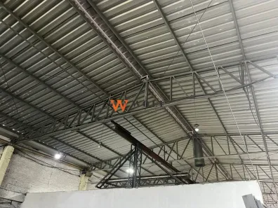 Galpão / Depósito / Armazém à venda, 432m² no Serraria, São José