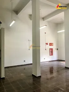 Loja / Salão / Ponto Comercial à venda, 55m² no Bom Pastor, Divinópolis