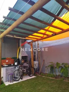 Sobrado com 2 Quartos à venda, 74m² no Jardim Veneza, Peruíbe