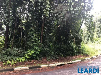 Terreno / Lote / Condomínio à venda, 1056m² no Arujázinho I, II e III, Arujá