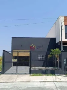 Galpão / Depósito / Armazém à venda, 120m² no Loteamento Residencial e Comercial Flamboyant, Pindamonhangaba