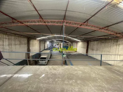 Galpão / Depósito / Armazém para alugar, 1055m² no Centro, Niterói