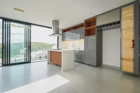 Casa com 3 Quartos à venda, 211m² no Portais (Polvilho), Cajamar