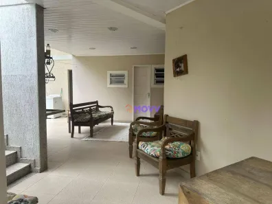 Casa de Condomínio com 4 Quartos à venda, 270m² no Sapê, Niterói