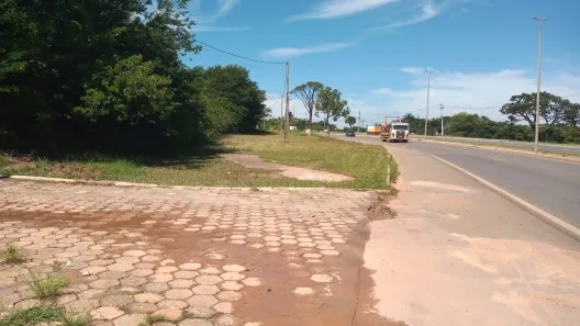 Terreno / Lote / Condomínio à venda, 513m² no Setor de Mansões do Lago Norte, Brasília