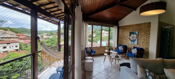 Casa de Condomínio com 4 Quartos à venda, 280m² no Badu, Niterói