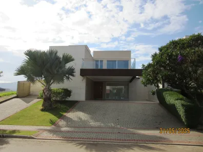 Casa de Condomínio com 3 Quartos à venda, 196m² no Jundiaizinho (Terra Preta), Mairiporã