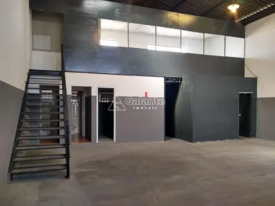 Galpão / Depósito / Armazém para alugar, 220m² no Jardim do Lago, Campinas