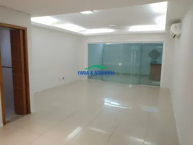 Casa de Condomínio com 3 Quartos para alugar, 130m² no Cidade Jardim, Rio Claro