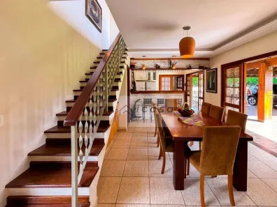 Fazenda / Sítio / Chácara com 3 Quartos à venda, 350m² no Chácaras Cataguá, Taubaté
