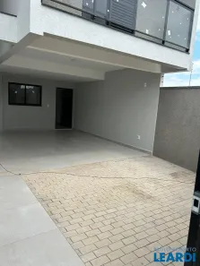 Sobrado com 3 Quartos à venda, 150m² no Residencial Belvedere, Poços de Caldas