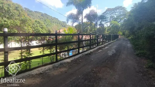 Fazenda / Sítio / Chácara com 2 Quartos à venda, 1000m² no Dorândia, Barra do Piraí