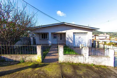 Casa com 2 Quartos para alugar, 136m² no Presidente João Goulart, Santa Maria