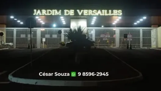 Casa de Condomínio com 2 Quartos à venda, 378m² no Jardins Versailles, Valparaíso de Goiás