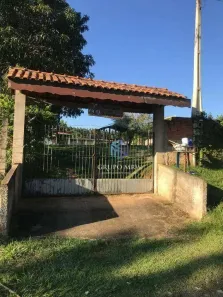 Fazenda / Sítio / Chácara com 2 Quartos para alugar, 2100m² no Jardim Vera Lucia, Salto de Pirapora