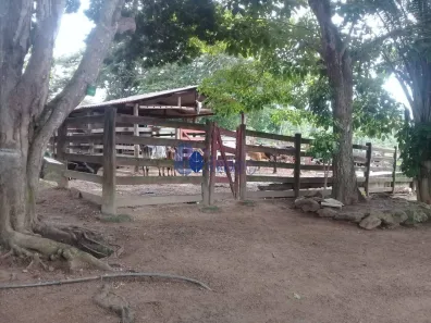 Fazenda / Sítio / Chácara com 3 Quartos à venda, 120m² no Área Rural de Santo Antônio do Descoberto, Santo Antônio do Descoberto