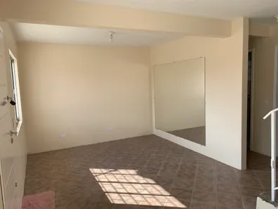 Sobrado com 3 Quartos à venda, 97m² no Campo Pequeno, Colombo