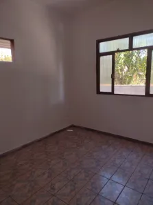 Sobrado com 3 Quartos para alugar, 80m² no BNH, Mesquita