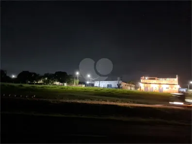 Galpão / Depósito / Armazém para venda ou aluguel, 815m² no Jardim Santa Lúcia, Araraquara