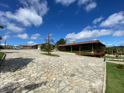 Fazenda / Sítio / Chácara com 5 Quartos à venda, 680m² no Alpes Suiços, Gravatá