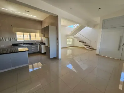 Casa de Condomínio com 4 Quartos à venda, 265m² no , Igaratá