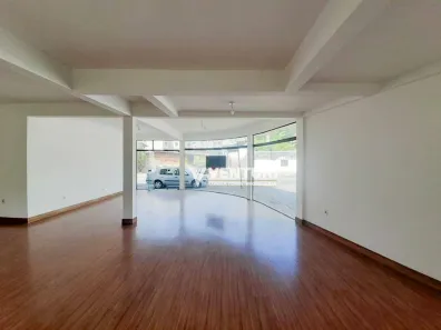 Conjunto Comercial / Sala para alugar, 75m² no Água Verde, Blumenau