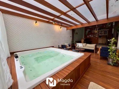 Casa com 3 Quartos à venda, 210m² no Velha, Blumenau