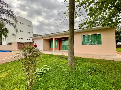 Casa com 3 Quartos para alugar, 136m² no Passo dos Fortes, Chapecó