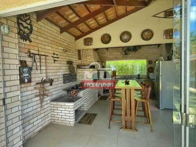 Fazenda / Sítio / Chácara com 3 Quartos à venda, 234m² no , Nerópolis