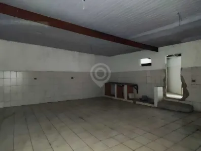 Loja / Salão / Ponto Comercial à venda, 244m² no Centro, Itatiba