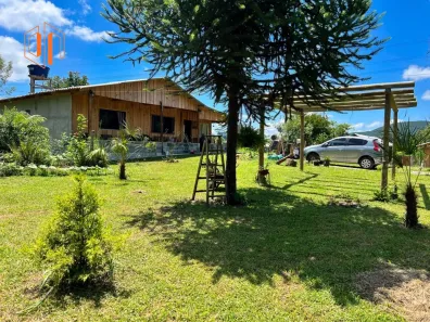Fazenda / Sítio / Chácara à venda, 26000m² no , Tijucas do Sul