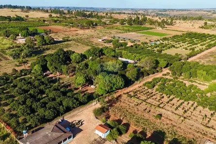 Fazenda / Sítio / Chácara com 4 Quartos à venda, 50000m² no Brazlândia, Brasília