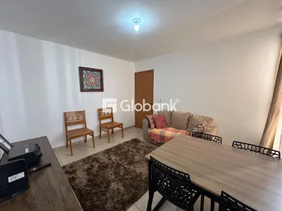Apartamento com 2 Quartos para alugar, 50m² no Augusta Mota, Montes Claros