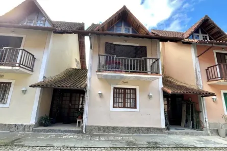 Casa de Condomínio com 3 Quartos à venda, 148m² no São Sebastião, Petrópolis