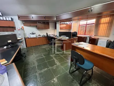 Prédio Inteiro para venda ou aluguel, 1623m² no Alpes, Londrina