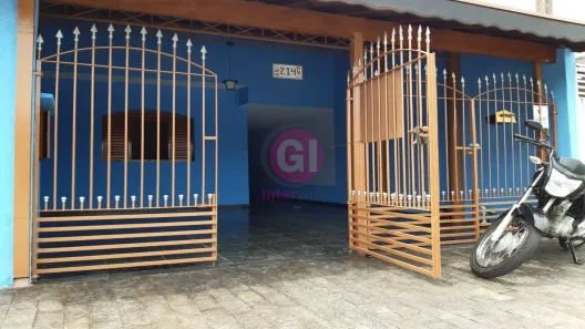 Casa com 3 Quartos para alugar, 150m² no Jardim Flórida, Jacareí