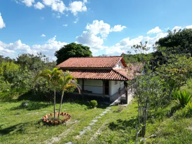 Fazenda / Sítio / Chácara com 3 Quartos à venda, 22000m² no , Santa Luzia