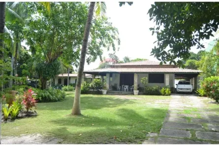 Fazenda / Sítio / Chácara com 4 Quartos à venda, 2182m² no Barra do Jacuípe, Camaçari