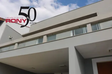 Sobrado com 3 Quartos à venda, 353m² no Vila Paraíba, Guaratinguetá