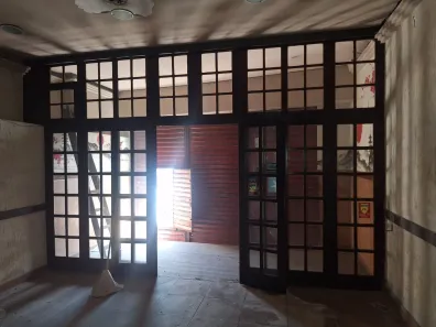 Loja / Salão / Ponto Comercial à venda, 180m² no Jardim Vinte e Cinco de Agosto, Duque de Caxias