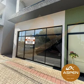 Loja / Salão / Ponto Comercial para alugar, 98m² no Centro, Arapongas