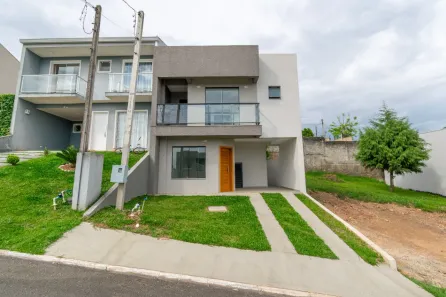 Sobrado com 3 Quartos à venda, 104m² no São Marcos, Campo Largo